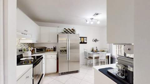 5803 Fox Hollow Drive #B, Boca Raton FL - photo 9 of 30