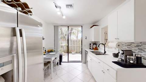 5803 Fox Hollow Drive #B, Boca Raton FL - photo 10 of 30
