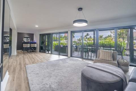 2878 NE 26th Street, Fort Lauderdale FL - photo 9 of 40