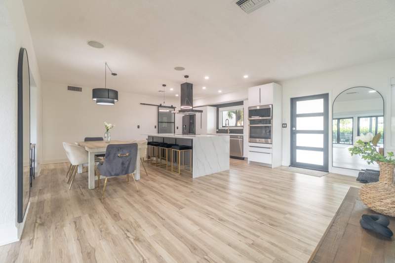6 bedroom Single Family Residence at 2878 NE 26th Street, Coral Ridge Galt Add, Fort Lauderdale — photo 4