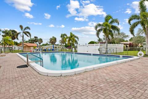 4524 NW 43rd Avenue, Tamarac FL - photo 20 of 27