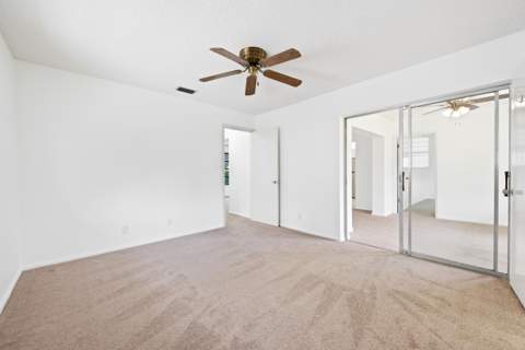 4524 NW 43rd Avenue, Tamarac FL - photo 8 of 27