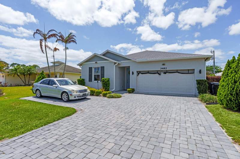 4 bedroom Single Family Residence at 3482 SW Rosser Boulevard, Port St Lucie Section 7, Port St. Lucie — photo 2