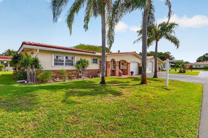2 bedroom Single Family Residence at 1211 NW 44th Street, Crystal Lake Villas, Deerfield Beach — photo 3