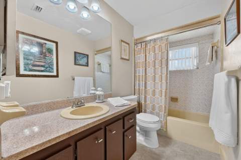 1211 NW 44th Street, Deerfield Beach FL - photo 16 of 24