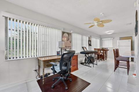 1211 NW 44th Street, Deerfield Beach FL - photo 11 of 24