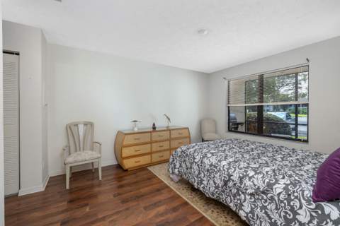 6537 SE Federal Highway #101, Stuart FL - photo 14 of 22