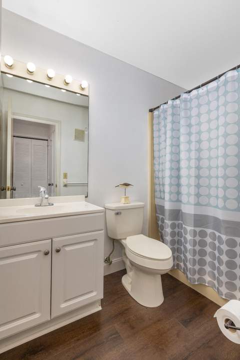 6537 SE Federal Highway #101, Stuart FL - photo 15 of 22