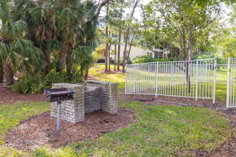 6537 SE Federal Highway #101, Stuart FL - photo 20 of 22
