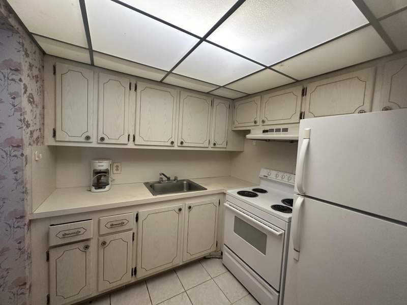 1 bedroom Condominium at 72 Northampton D, Northampton Condos, West Palm Beach — photo 3