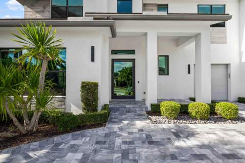 17558 Cadena Drive, Boca Raton FL - photo 13 of 99