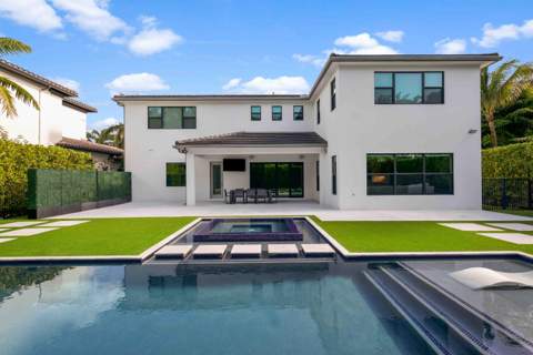17558 Cadena Drive, Boca Raton FL - photo 7 of 99