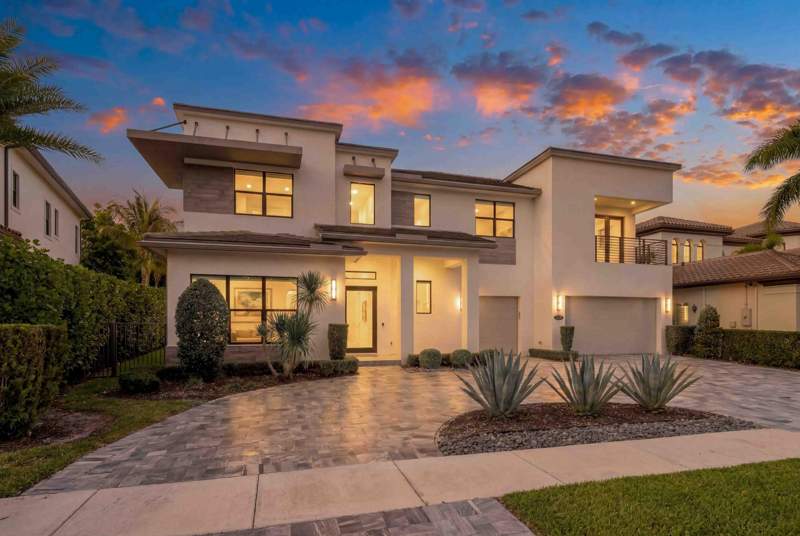 5 bedroom Single Family Residence at 17558 Cadena Drive, Oaks At Boca Raton 8, Boca Raton — photo 2