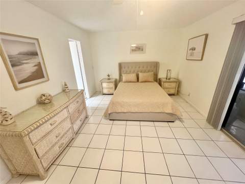 266 Oakridge P #266, Deerfield Beach FL - photo 8 of 34