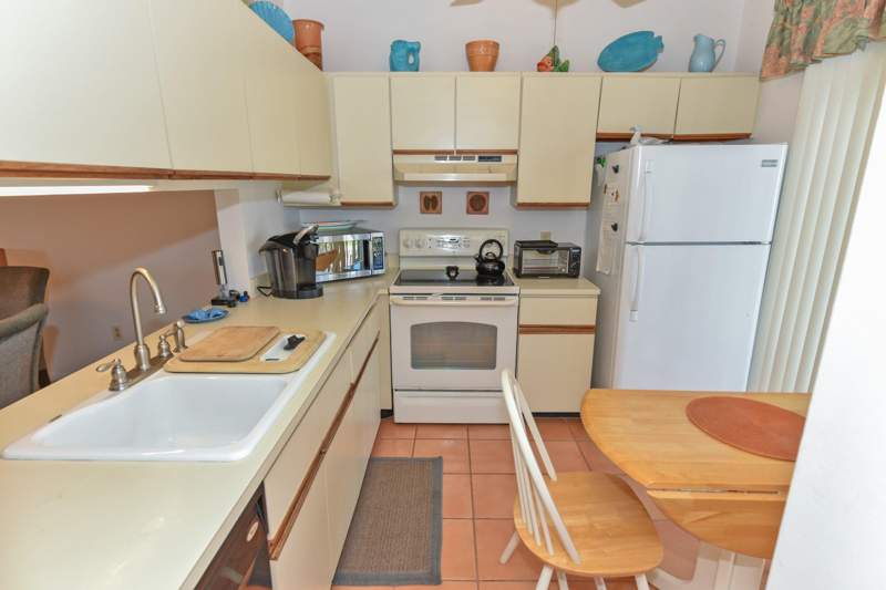 2 bedroom Condominium at 1637 NE Nautical Place #802, Sailfish Village at Beacon 21 Condo, Jensen Beach — photo 5