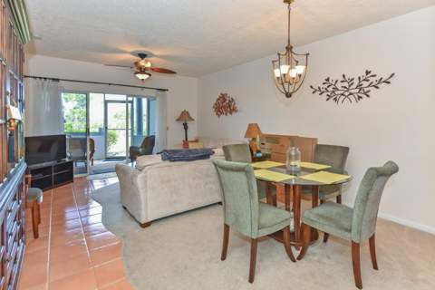 1637 NE Nautical Place #802, Jensen Beach FL - photo 9 of 33