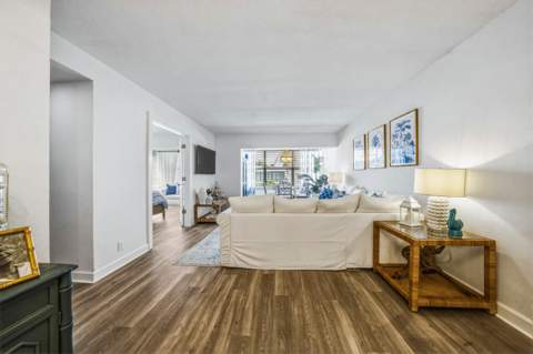 40 Isle Of Venice Drive #9, Fort Lauderdale FL - photo 12 of 35