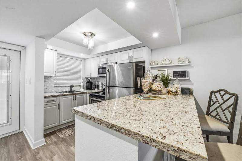 2 bedroom Condominium at 40 Isle Of Venice Drive #9, Island House East Condo, Fort Lauderdale — photo 5