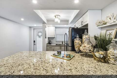 40 Isle Of Venice Drive #9, Fort Lauderdale FL - photo 6 of 35