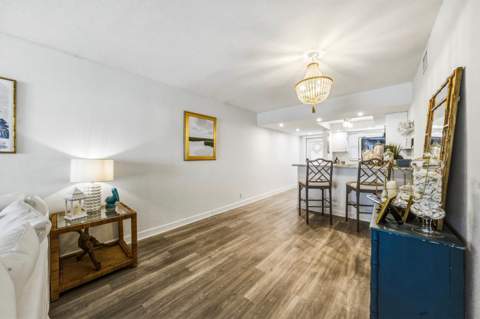 40 Isle Of Venice Drive #9, Fort Lauderdale FL - photo 9 of 35