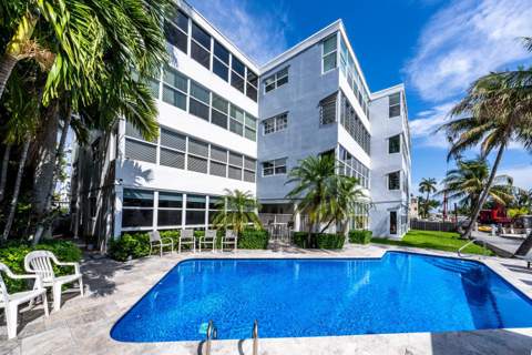 40 Isle Of Venice Drive #9, Fort Lauderdale FL - photo 24 of 35
