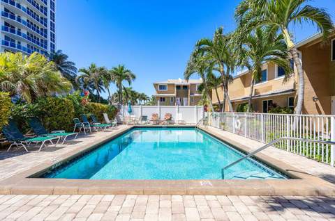 3409 SE 8th Street #6, Pompano Beach FL - photo 9 of 49