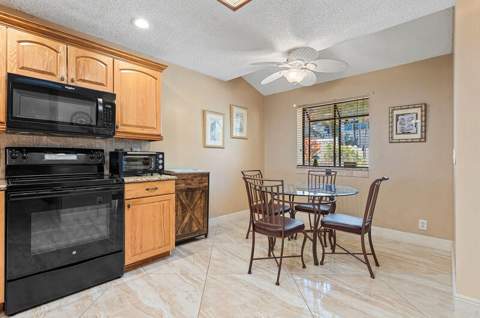 3409 SE 8th Street #6, Pompano Beach FL - photo 12 of 49
