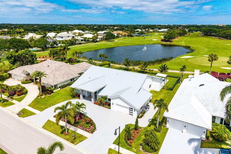 4 bedroom Single Family Residence at 4887 Bocaire Boulevard, Bocaire Country Club, Boca Raton — photo 5