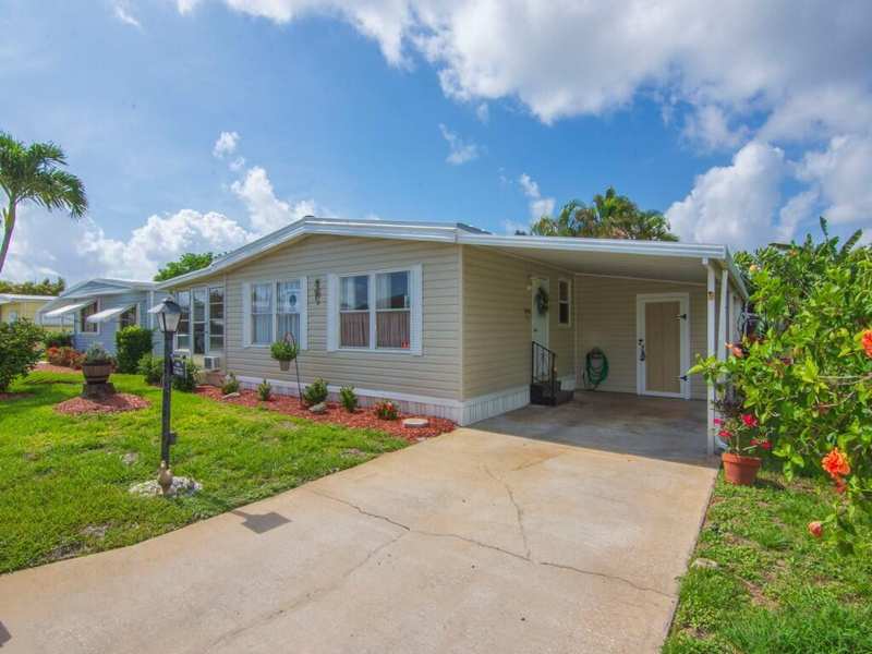 2 bedroom Manufactured Home at 463 Onyx Way, Pinelake Village, Jensen Beach — photo 1