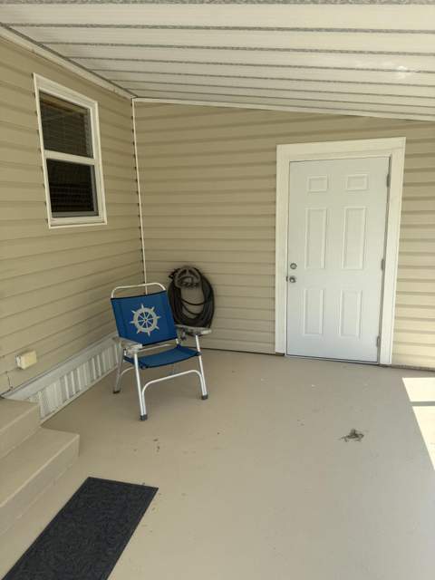 463 Onyx Way, Jensen Beach FL - photo 7 of 41
