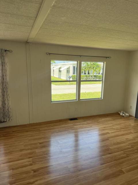 463 Onyx Way, Jensen Beach FL - photo 15 of 41