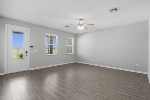 1714 Celebration Drive, Fort Pierce FL - photo 10 of 32