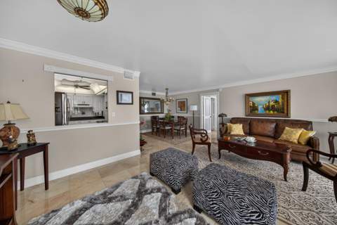 531 N Ocean Boulevard #1811, Pompano Beach FL - photo 16 of 52