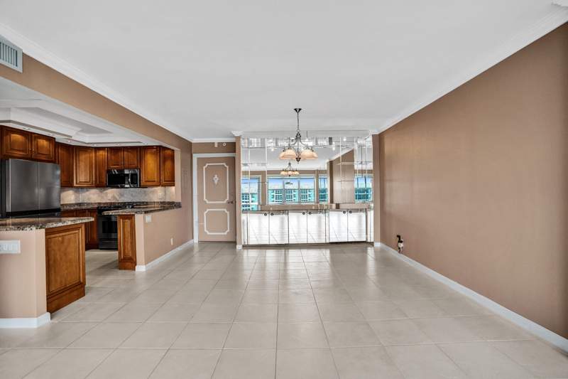 2 bedroom Condominium at 405 N Ocean Boulevard #1803, Parliament House Condo, Pompano Beach — photo 5