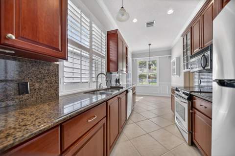 2857 SW Brighton Way, Palm City FL - photo 13 of 42
