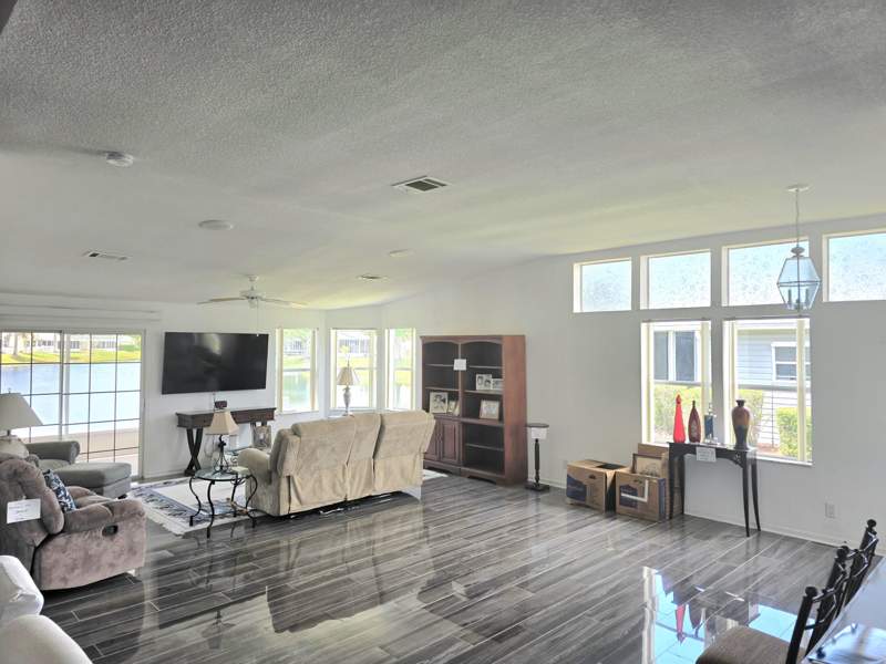 2 bedroom Manufactured Home at 8027 9th Hole Drive, The Links At Savanna Club, Port St. Lucie — photo 5