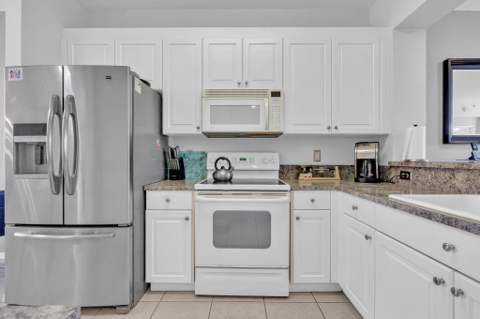 7735 Yardley Drive #305, Tamarac FL - photo 6 of 67
