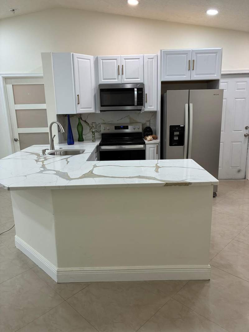 3 bedroom Single Family Residence at 465 NW 20th Avenue, Hunters Run 154-29 B, Pompano Beach — photo 2