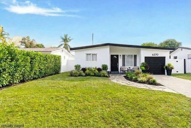 3 bedroom Single Family Residence at 6370 Plunkett Street, Hollywood Heights Estates, Hollywood — photo 2