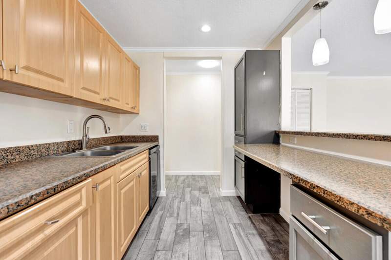 2 bedroom Condominium at 150 Pineview Road #F3, Pines Of Jupiter/Tequesta Condo, Jupiter — photo 5