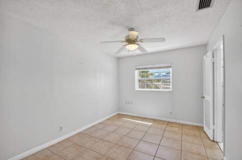 1006 SW 28th Avenue, Boynton Beach FL - photo 22 of 70