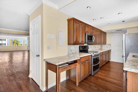 2000 S Ocean Boulevard #403, Delray Beach FL - photo 15 of 39