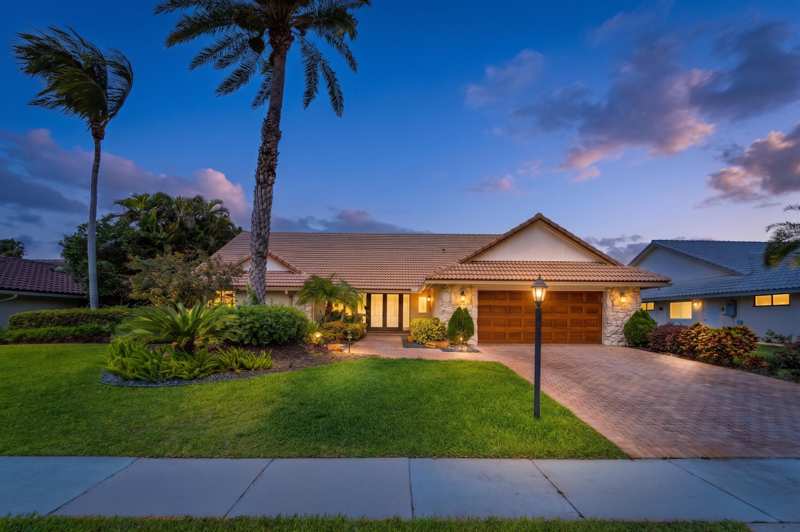 3 bedroom Single Family Residence at 4382 White Cedar Lane, Delaire Country Club, Delray Beach — photo 1