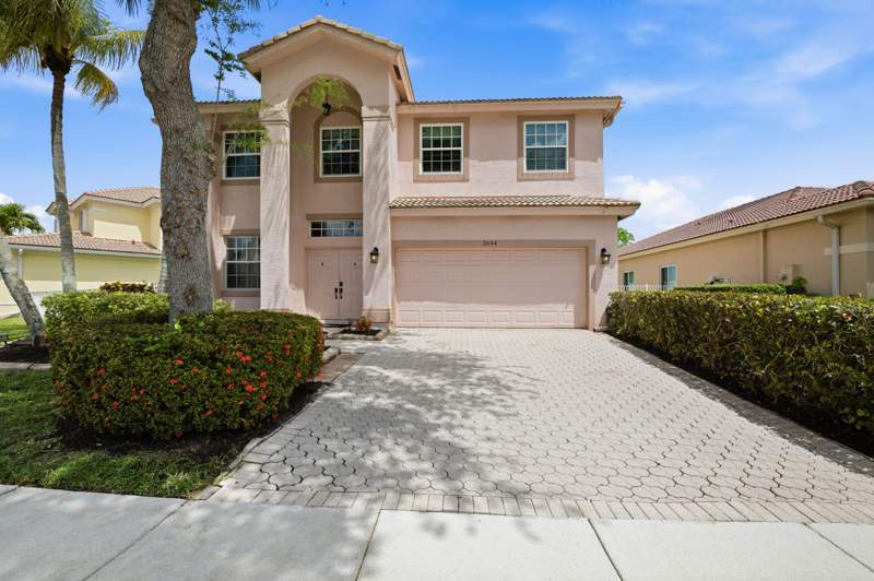 5 bedroom Single Family Residence at 2644 San Andros, Andros Isle Par D-1, West Palm Beach — photo 2