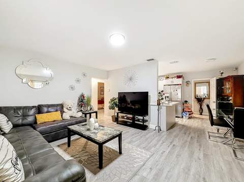 3020 NW 17th Street, Fort Lauderdale FL - photo 6 of 21