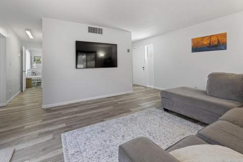 1002 S K Street, Lake Worth Beach FL - photo 6 of 41