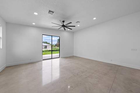 6904 Salerno Road, Fort Pierce FL - photo 9 of 57