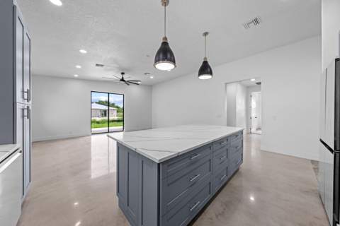 6904 Salerno Road, Fort Pierce FL - photo 12 of 57