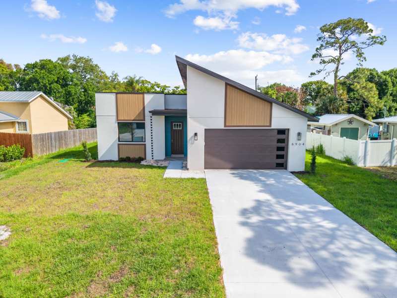 3 bedroom Single Family Residence at 6904 Salerno Road, Lakewood Park, Fort Pierce — photo 1