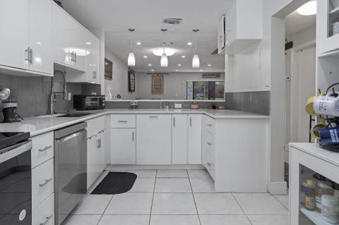 1177 NW 98th Terrace #132, Pembroke Pines FL - photo 7 of 35